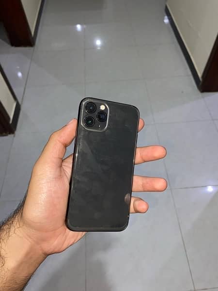 iphone 11 pro 256gb Pta approved dual sim 6