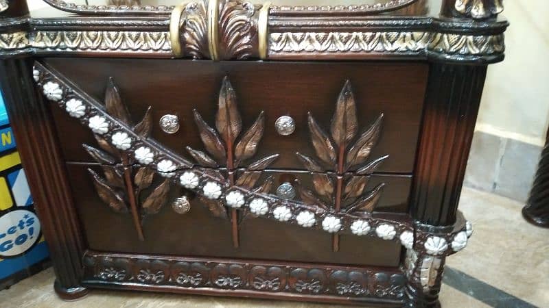 used wooden furniture with good condition 8