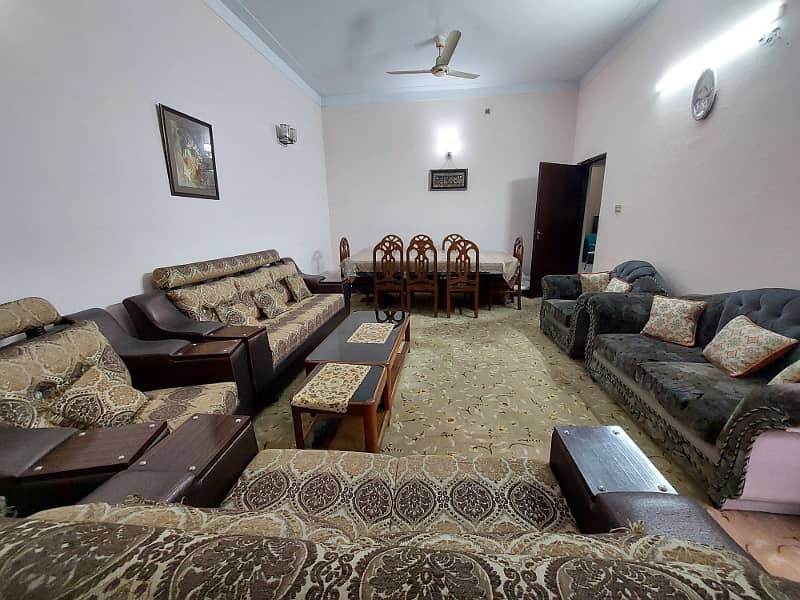 12 Marla Single Storey Gated Area House For SALE In Johar Town Hot Location 5