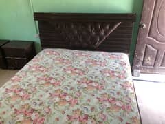 Double bed with spring mattres
