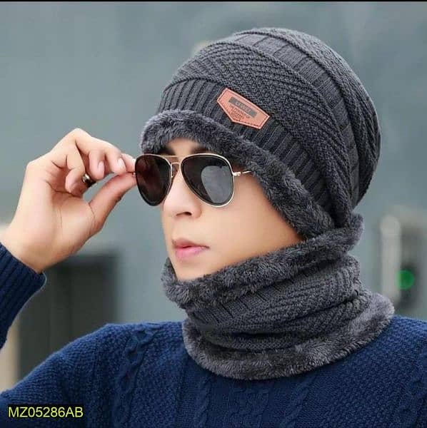 •  Fabric: Wool
•  Product Type: Cap And Neck Warmer
• 1