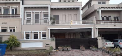 10 Marla Double storey house in front of beacon house school available for sale