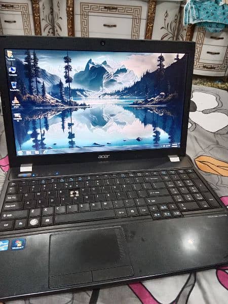 Laptop 15 inch display intel core i5 2