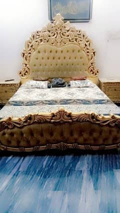 urgent sale home used bed set for sale( best for bridals) 0
