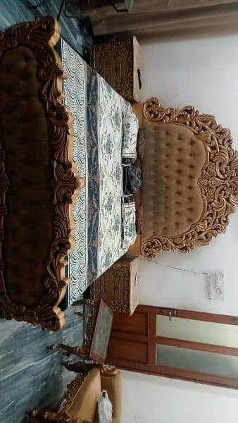 urgent sale home used bed set for sale( best for bridals) 1