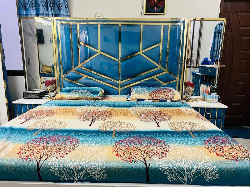 4 Pcs Bed Set Fully New Condition 6