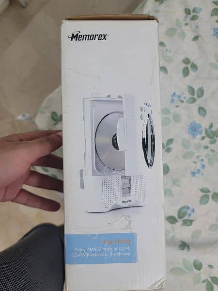 memorex shower radio and cd player 2
