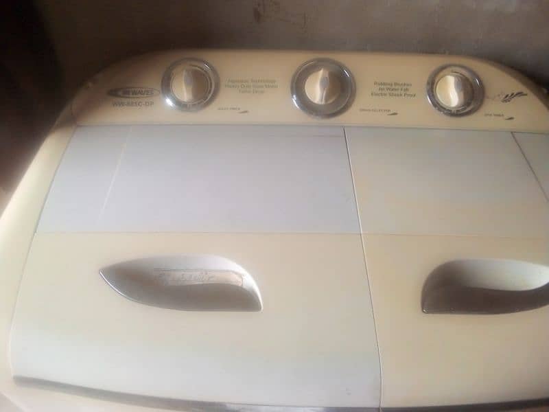 Waves double washer and dryer 2