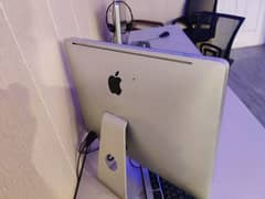 Apple iMac i3