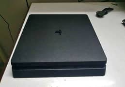 Sony PlayStation PS4 slim 1tb complete the box