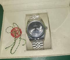 man watch by sell 0
