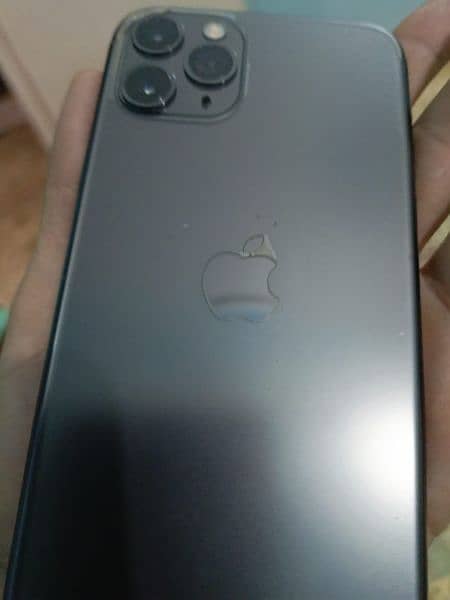 Iphone 11 pro PTA approved 7