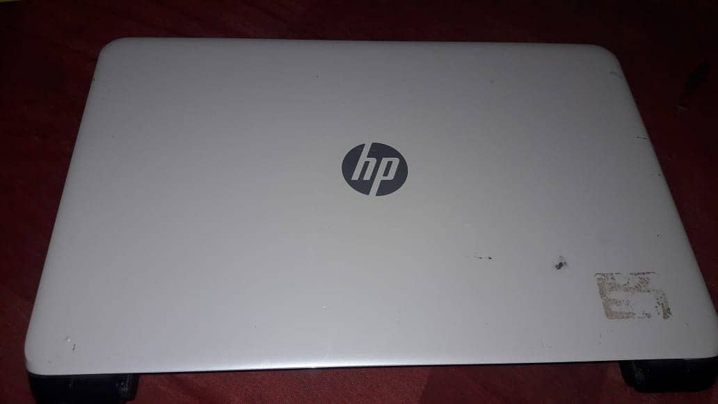HP AMD A6-5200 Laptop 2