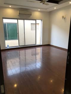 1.5 Kanal Upper Portion With 3 Bedrooms For Rent In DHA Phase 5 Separate Entrance 0