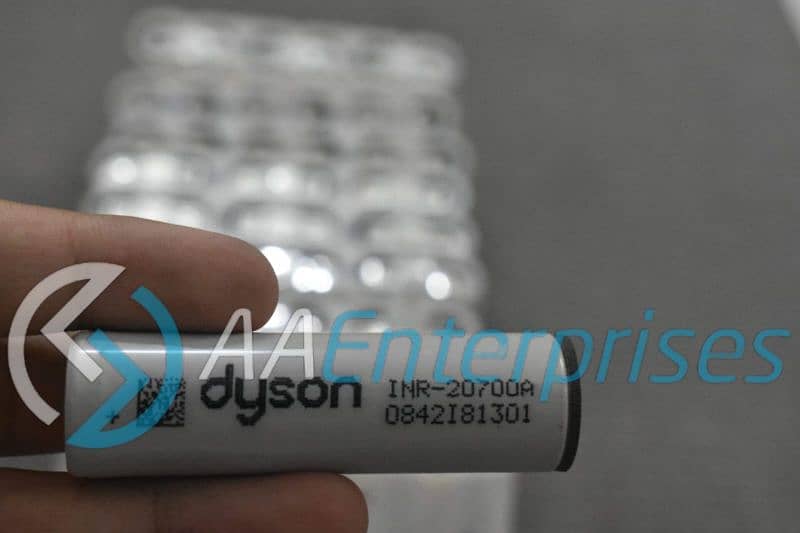 Dyson Cells Model A20700 lithuim-ion batteries - 2