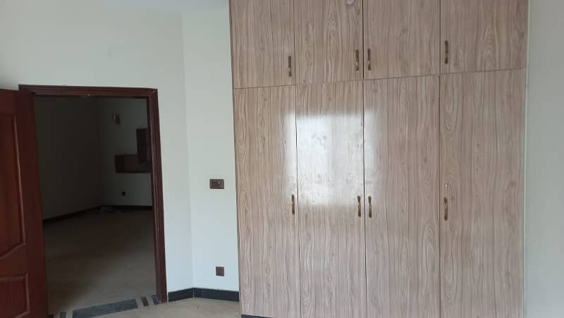 10 MARLA BRAND NEW LIKE A EXCELLENT GOOD FULL HOUSE FOR RENT IN IQBAL BLOCK BAHRIA TOWN LAHORE 17