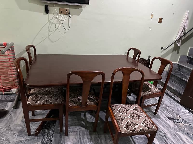 Dining Table  with 6 chairs 1