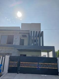 Charming Brand New House For Sale 0