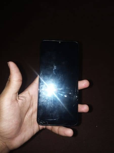 samsung a20 3/32 jis bhai ko chaiay olx par rabta kary 1