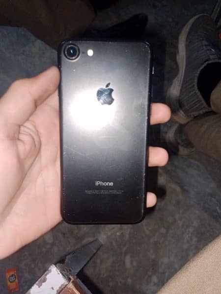 iPhone 7 32 gb pta approved 2