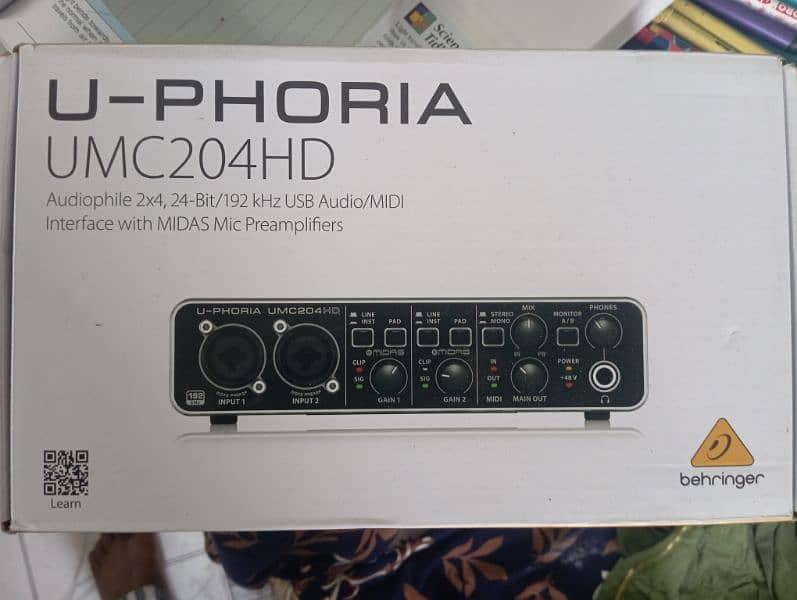 Behringer UMC204HD Audio Sound Card For Podcast Microphone 5