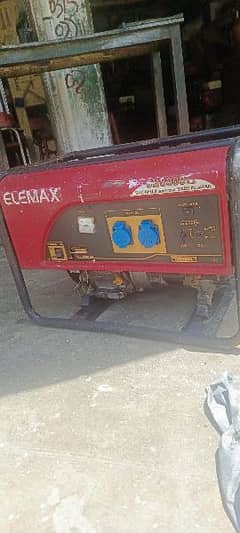 Elemax Honda Japan Generator