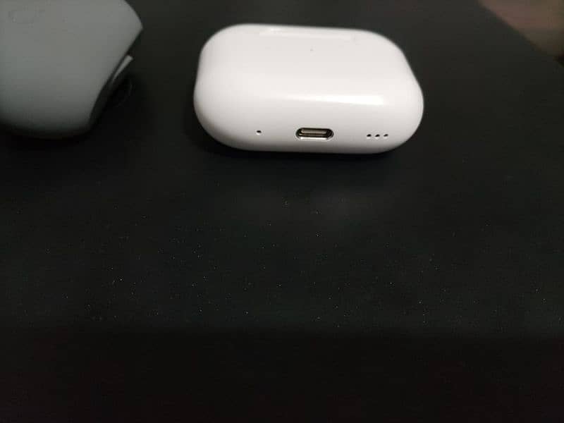 Air pods 2nd generation 4