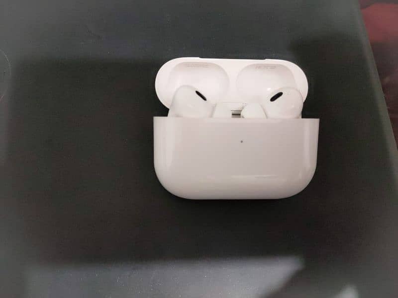 Air pods 2nd generation 6