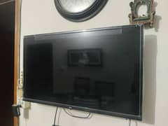 TCL LED 32" for sale