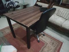 Wooden Table Size 2.5*4 feet