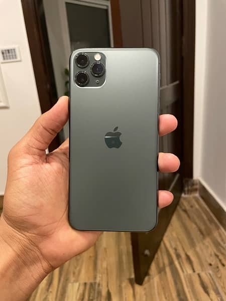 iphone 11 pro max 256GB PTA approved waterpack with box and charger 2