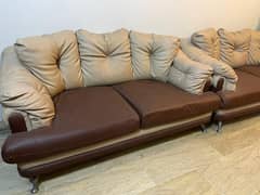 Sofa in Leather 0