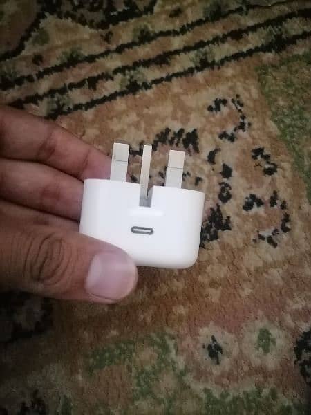 Original APPLE CHARGER type c to lighting port With cable 3