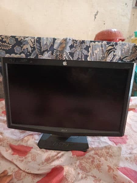 acer 22 inch lcd condition 10 by 8 hai for sale price 8000 1