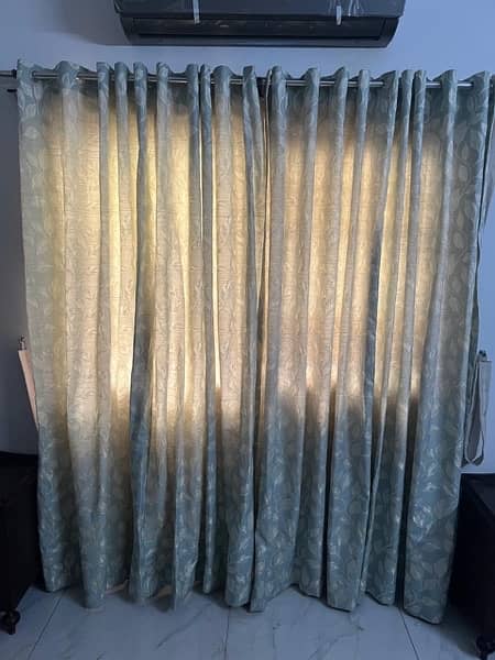 Curtains of different color and design 3