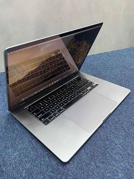 MacBook Pro 16” Corei9 (8cores) with 4GB card 1