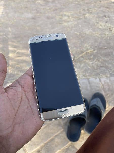 Samsung Galaxy S7 edge 4/32 2