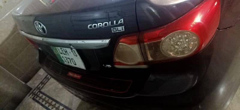 Toyota Corolla GLI 2013 5