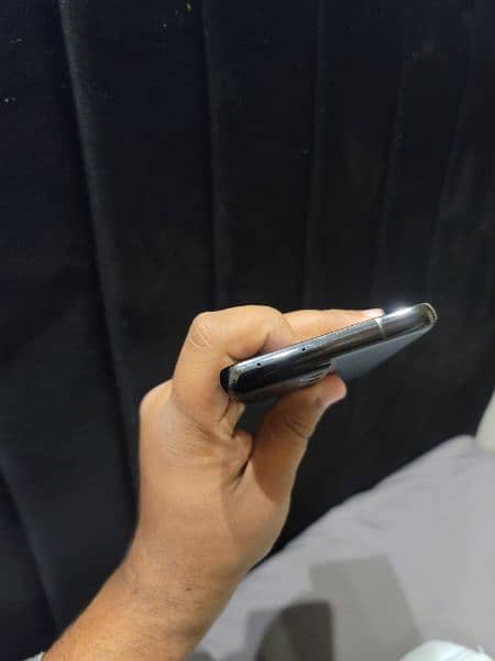Samsung Galaxy S21 Ultra 12Gb 128Gb dual sim official pta approved 3