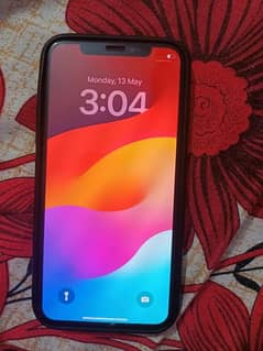 I'm selling my iphone xs 64 gb ,waterpack, official PTA approved 0