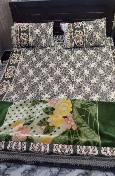 Bed set for sale 0