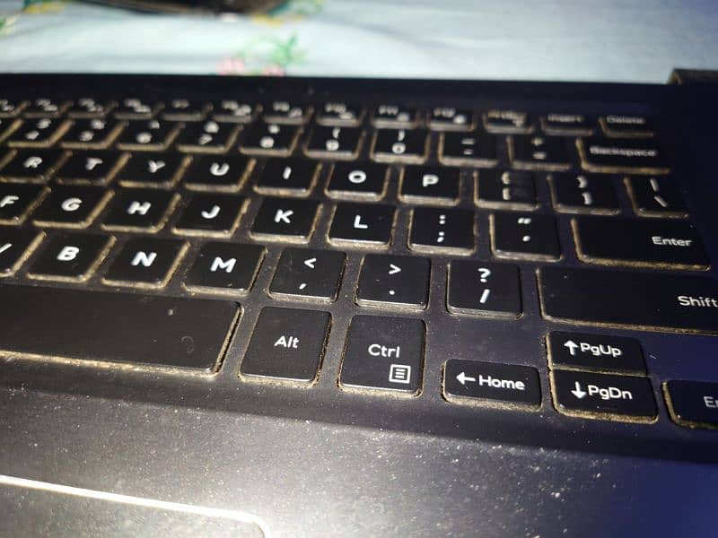 Dell Inspiron 15 7547 Laptop Genuine Keyboard Backlit 1