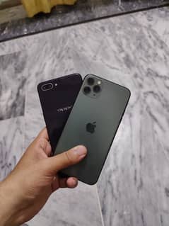 Apple iphone 11 pro max  + Oppo a3s 0