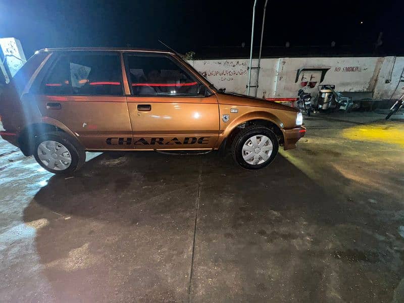 Daihatsu Charade 1985 10