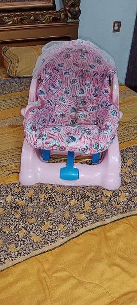 mama love baby cot 3 in 1 with manual swing 3