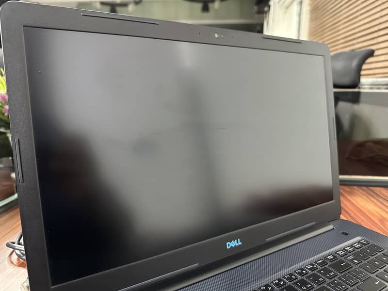 Dell G3 3779 Gaming Laptop i7 8th Gen 1