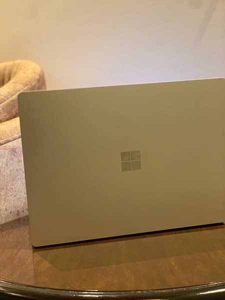 Surface laptop 3 i5 10th gen 16gb/256gb xps spectre yoga 2