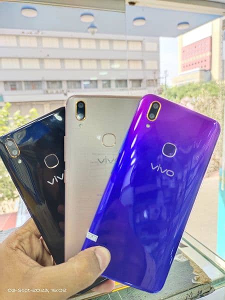 GREAT DEAL VIVO Y85 (4GB+64GB) A+++ CONDITION WITH BOX & ACCESSORIES 2