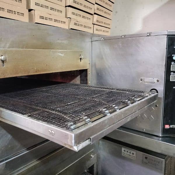 2 pizza Convair oven for urgent sale 4
