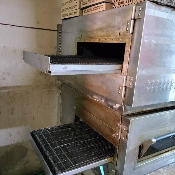 2 pizza Convair oven for urgent sale 6